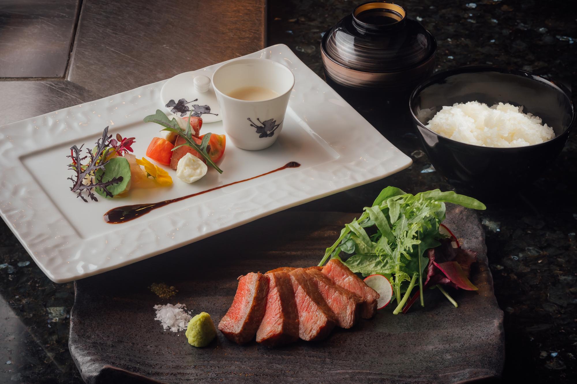 ランチ限定セットのご案内