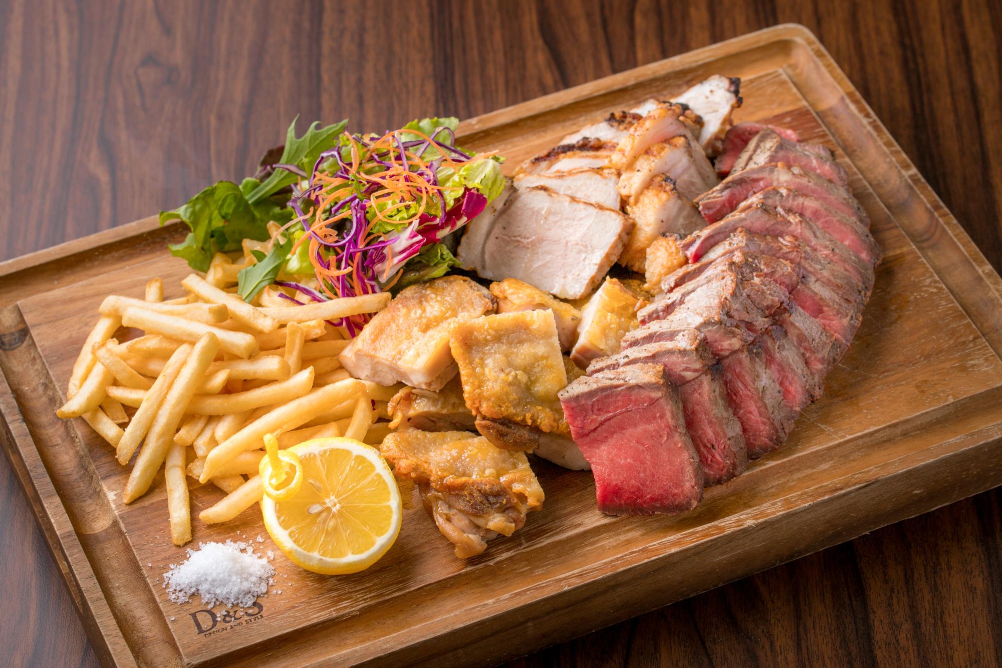 お肉料理各種